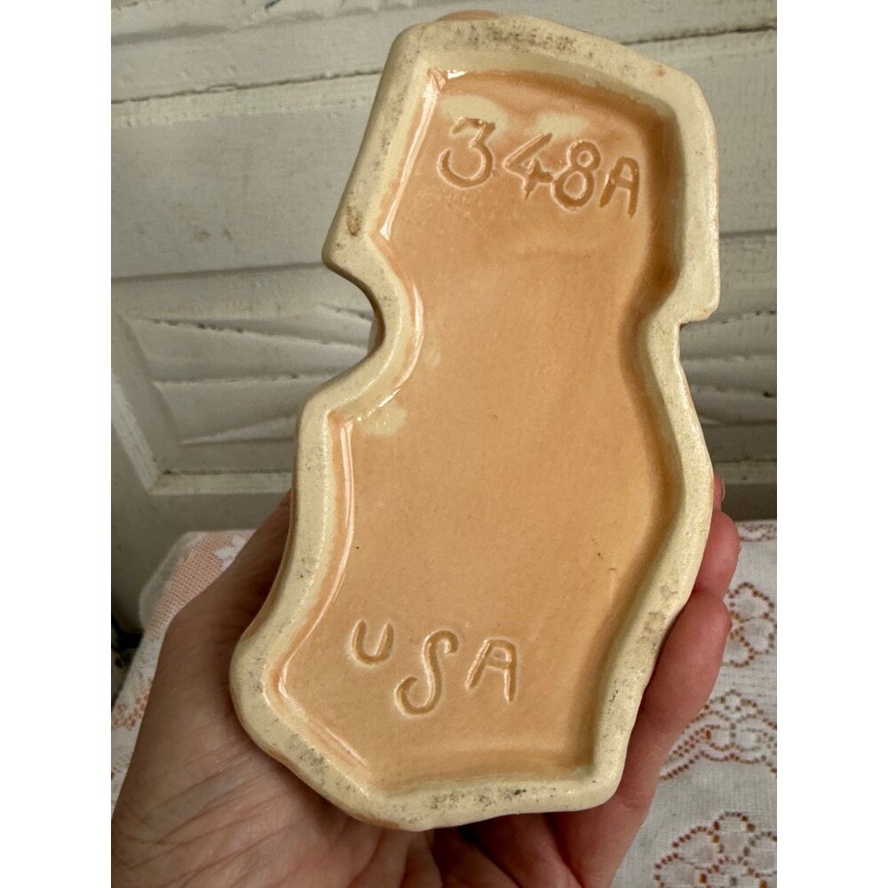 Vintage 50's McCoy Pottery Beige Kitten Cat Planter - Picture 5 of 14